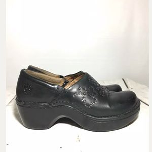 Ariat nursing shoes Clearance